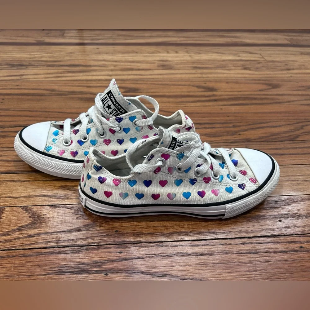 Converse Kids' Multicolor Heart Sneakers - girls size 1